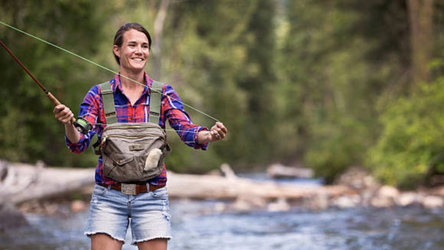 Fly Fishing vs Regular Fishing Which is the Best? thunderonthegulf